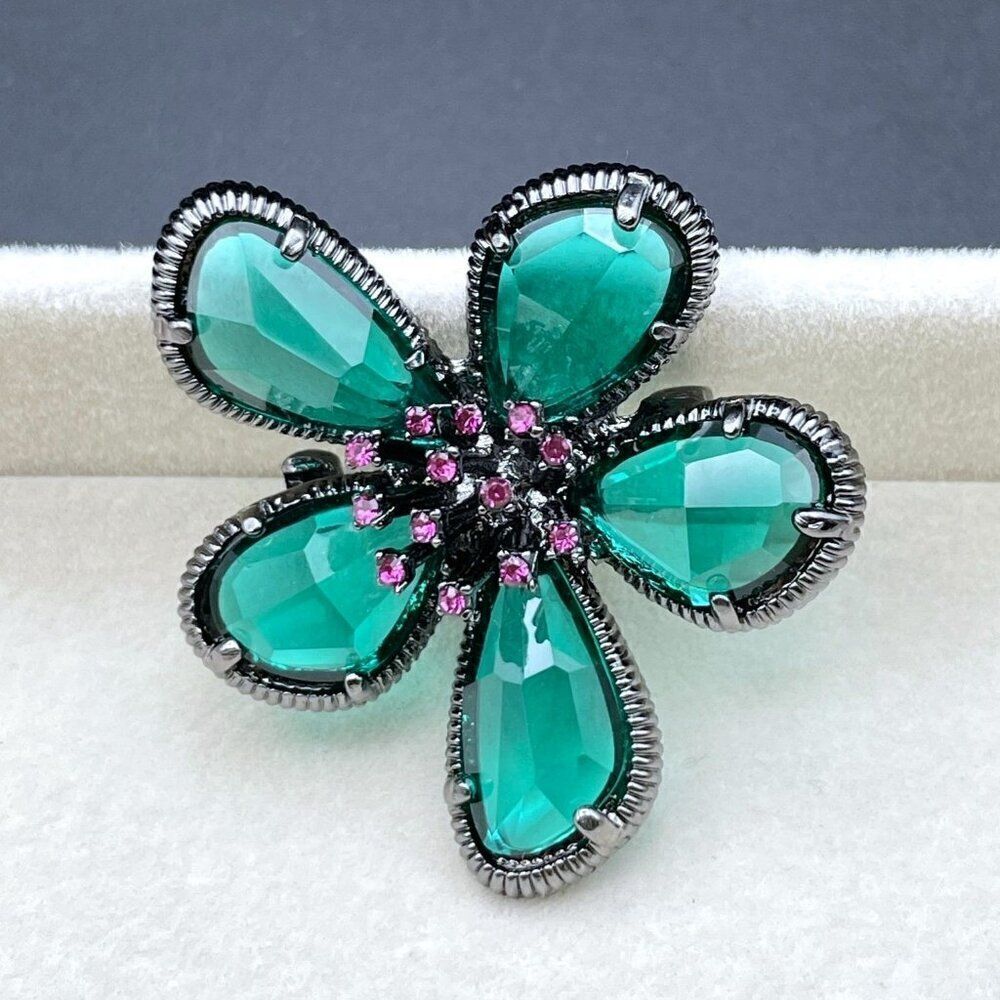 Gun Metal Gray Black with Emerald and Amethyst Crystal Flower Pin Back Brooch - Picture 6 of 8